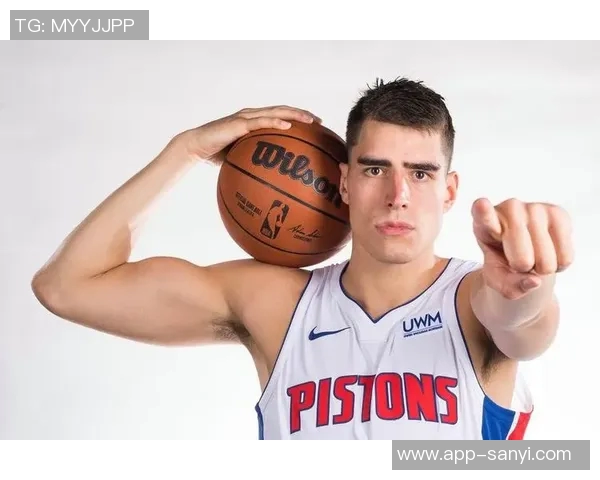 加尔扎强调快节奏与专注并重打造聪明拼抢积极的篮球风格 加尔扎强调快节奏与专注并重打造聪明拼抢积极的篮球风格