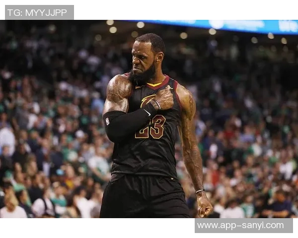 岁月如歌白发渐显詹姆斯与库里媒体日采访照引发球迷感慨