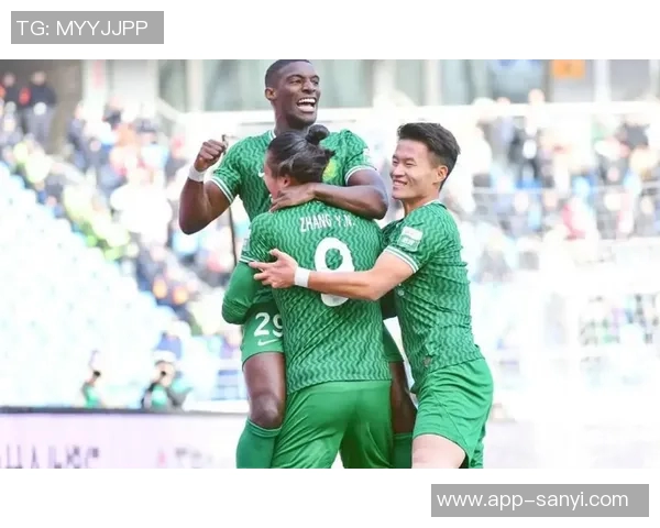 杨立瑜达成里程碑成为97年龄段首位出场200场的中国顶级联赛球员 杨立瑜达成里程碑成为97年龄段首位出场200场的中国顶级联赛球员